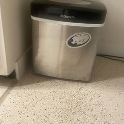 Dometic Ice Maker