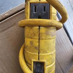 Shop Automotive light with outlet