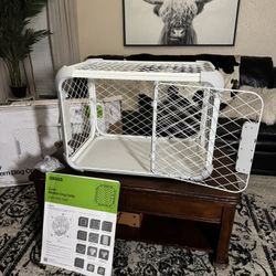 New Diggs Evolv Medium Crate