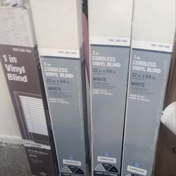 MOVING SALE Blinds 32x64