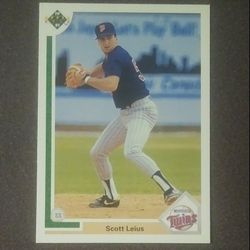 1991 Upper Deck Scott Leius Minnesota Twins #35 Rookie RC Baseball Card Vintage Collectible Pro Professional MLB