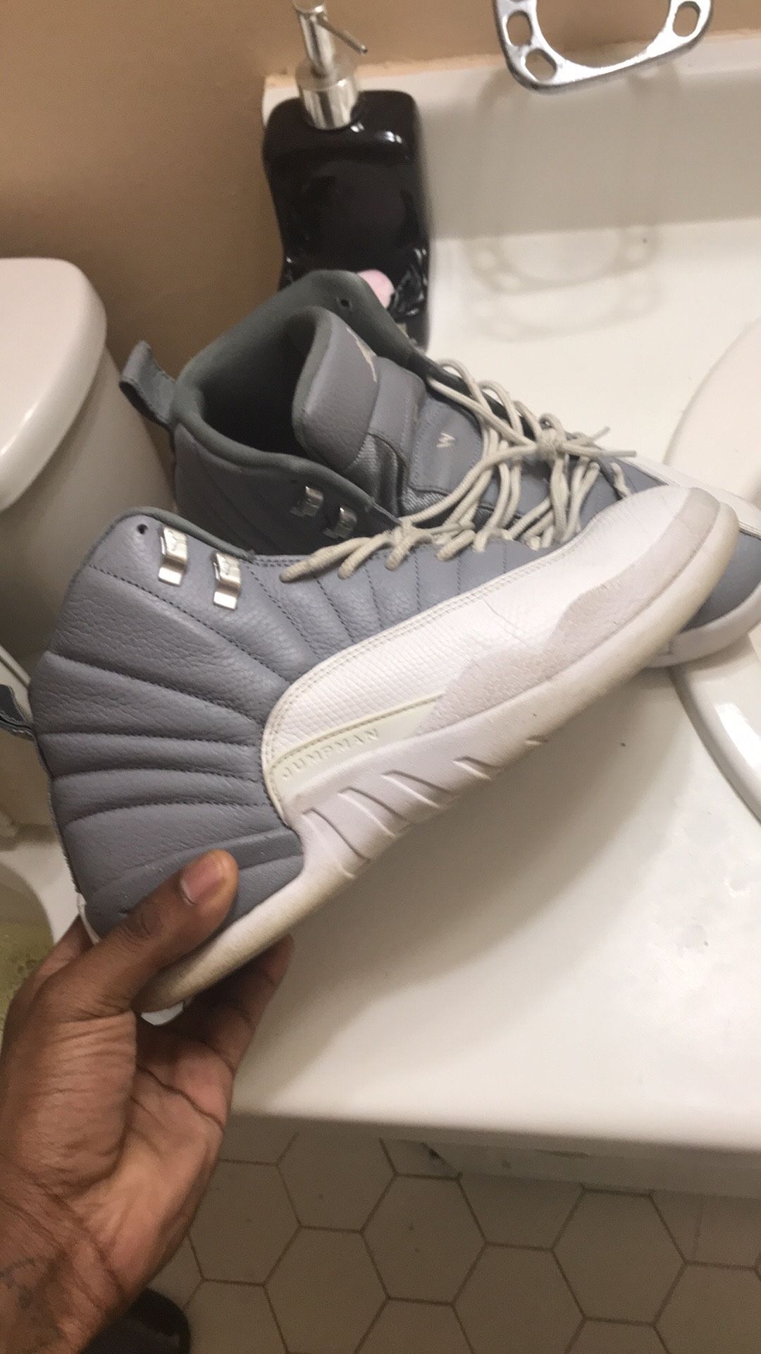 Jordan 12s Size 10.5 (Stealth Grey)