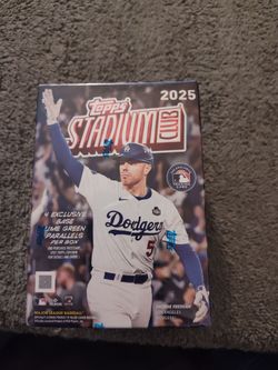 Topps stadium club baseball cards
