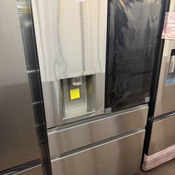 LG Refrigerator instaview 28 cu ft