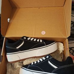 Vans platforms