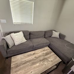 Sectional Sofa with Right Facing Chaise