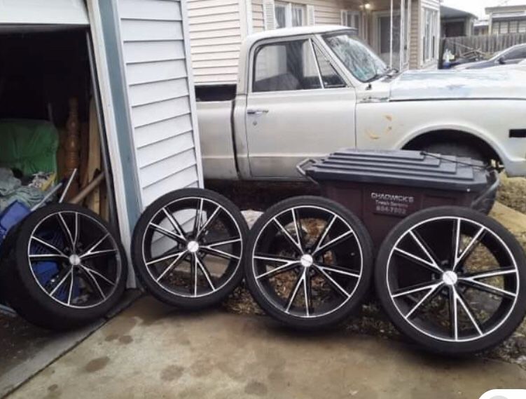 Sothis 22 in rims 5 lug