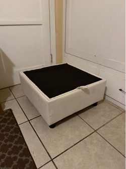 Hidden Storage Ottoman Seat – Decorative Footrest & Organizer