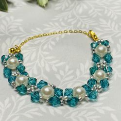 Emerald Royal Handmade Beaded Bracelet