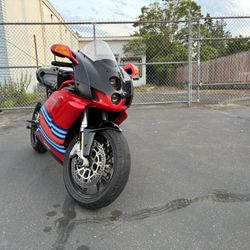 Ducati 749