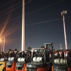 FORKLIFT TOYOTA TRIPLE MÁSTIL 