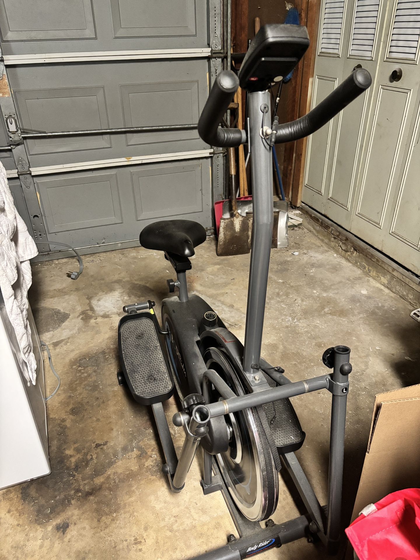 Elliptical Exercise Machine