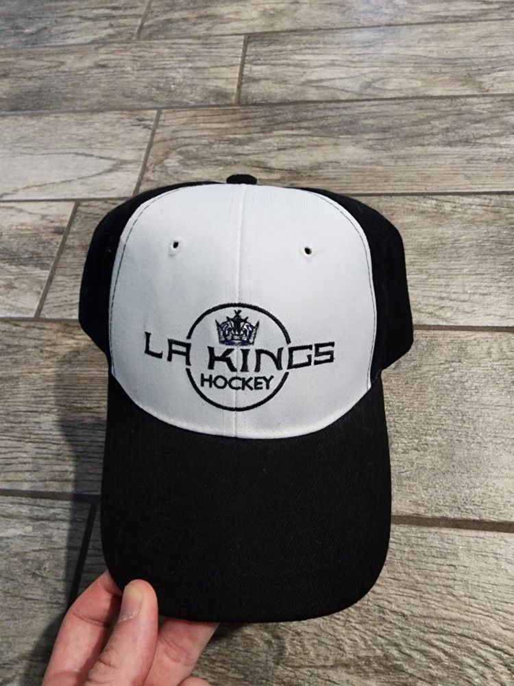 Mens hat LA Kings Hockey - NEW