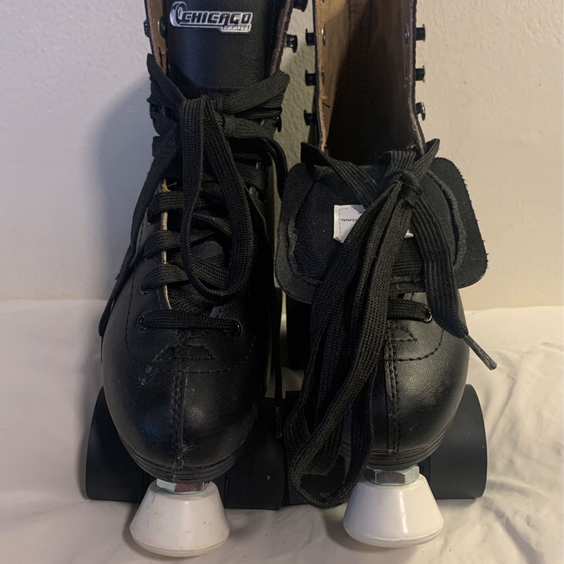 Chicago Roller Skates (Brand New)