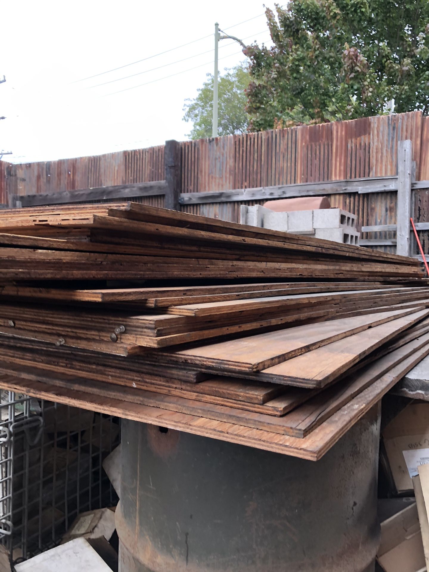 Plywood half sheets for Sale in Oakland, CA OfferUp
