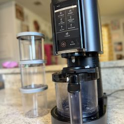 Ninja Creami Ice Cream Maker Black CN305A 7 Touch, 3 Pints.