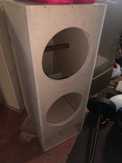 Dual 15 subwoofer box forsale