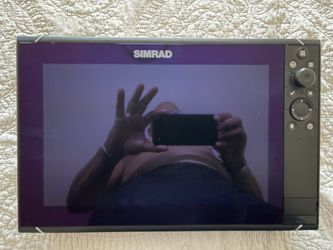 Simrad NSS12 evo3S Chartplotter/Fishfinder