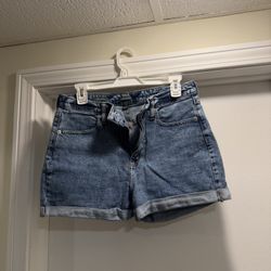 Wild Fable Jean Shorts Size 10