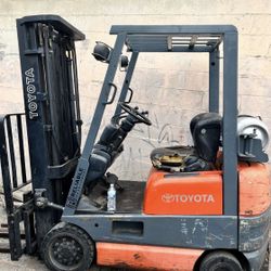 Toyota Forklift 