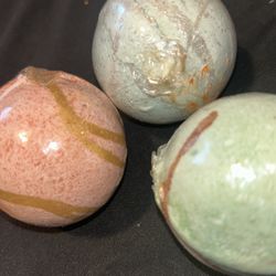 3 For $10 BATH BOMBS (PICK UP ONLY NORFOLK VA)