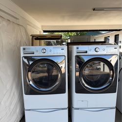 Washer and dryer set!
