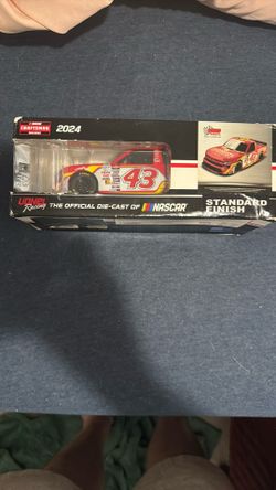 2024 Lionel racing truck class 1:24- scale