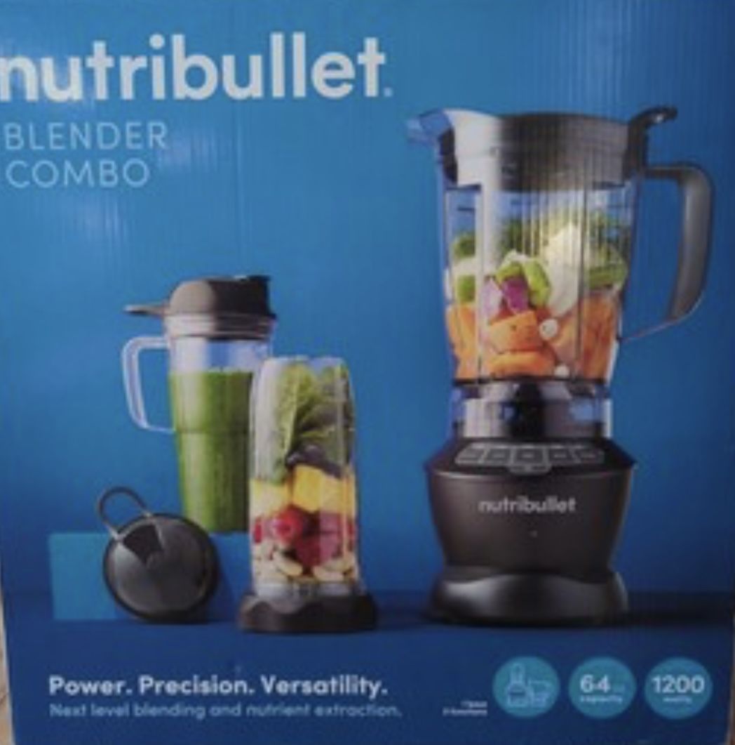 Nutribullet 1200 Watt Blender Combo With Single Serve Cups