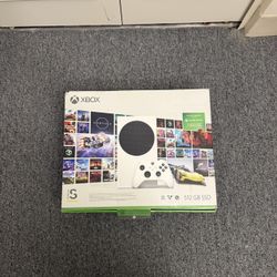 Xbox White and Black Puzzles-games