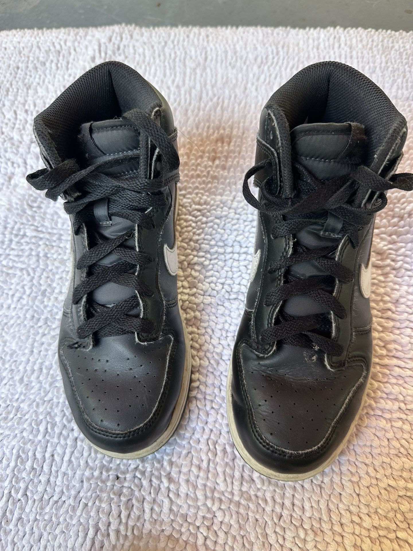 Nike For Kids Size 3