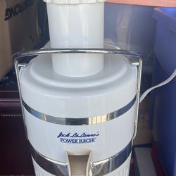 Power juicer