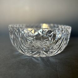 Vintage Waterford Crystal Heavy Brilliant Cut 8” Bowl w/Flower Pattern
