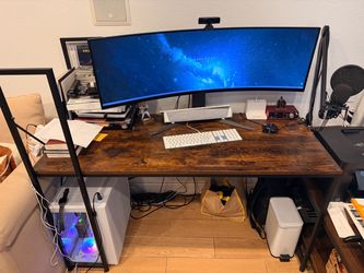 Computer desk with shelves
