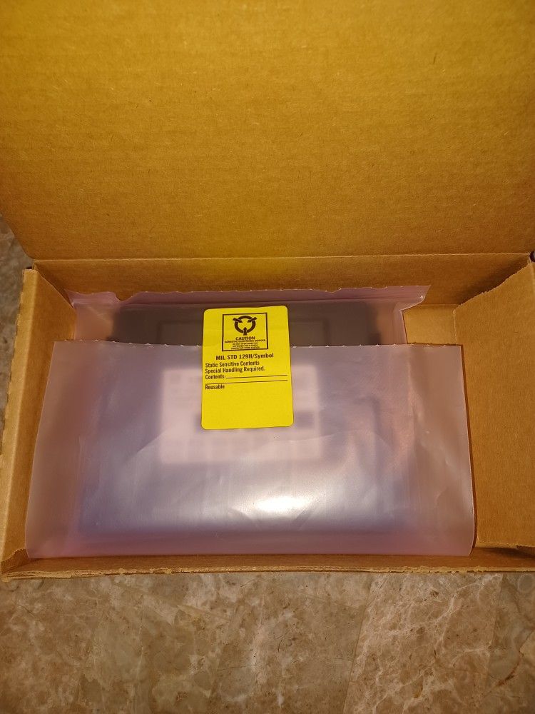 GM BODY CONTROL MODULE #13 51 86 26