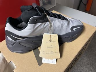 Yeezys 700 Brand New 