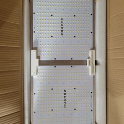 Kuarez 2000 LED PROFESSIONAL PLANT GROW LIGHT