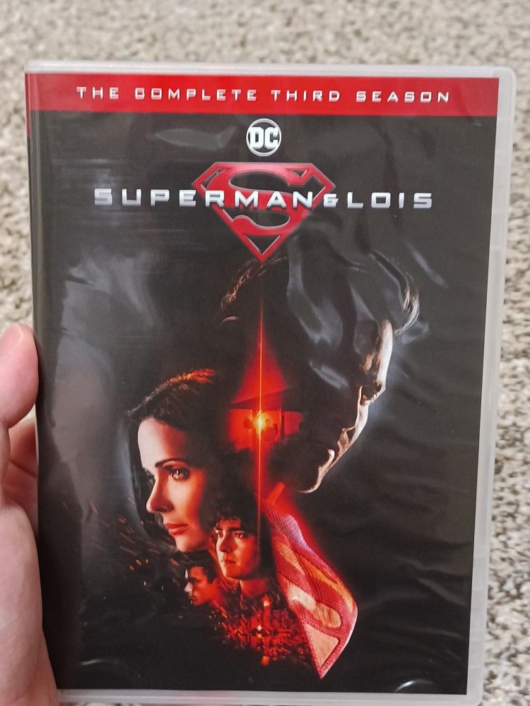 Superman & Lois Season 3 DVD