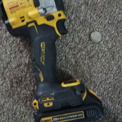 DeWalt Impact Drill Atomic Seriers