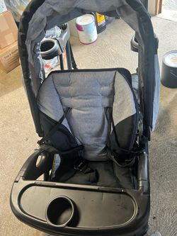 Baby Trend sit and stand