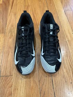 Nike Vapor Softball 🥎 Cleats Size 4.5Y