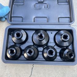 7-piece low-profile oil filter socket set. 