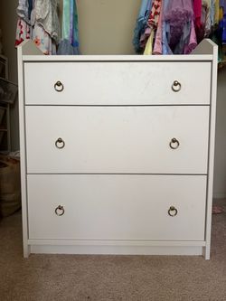 White 3 drawer dresser