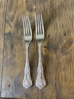 Towle Hotel Rosette Dinner Forks Set of 2