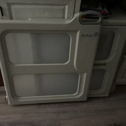 Child Safety Gate 