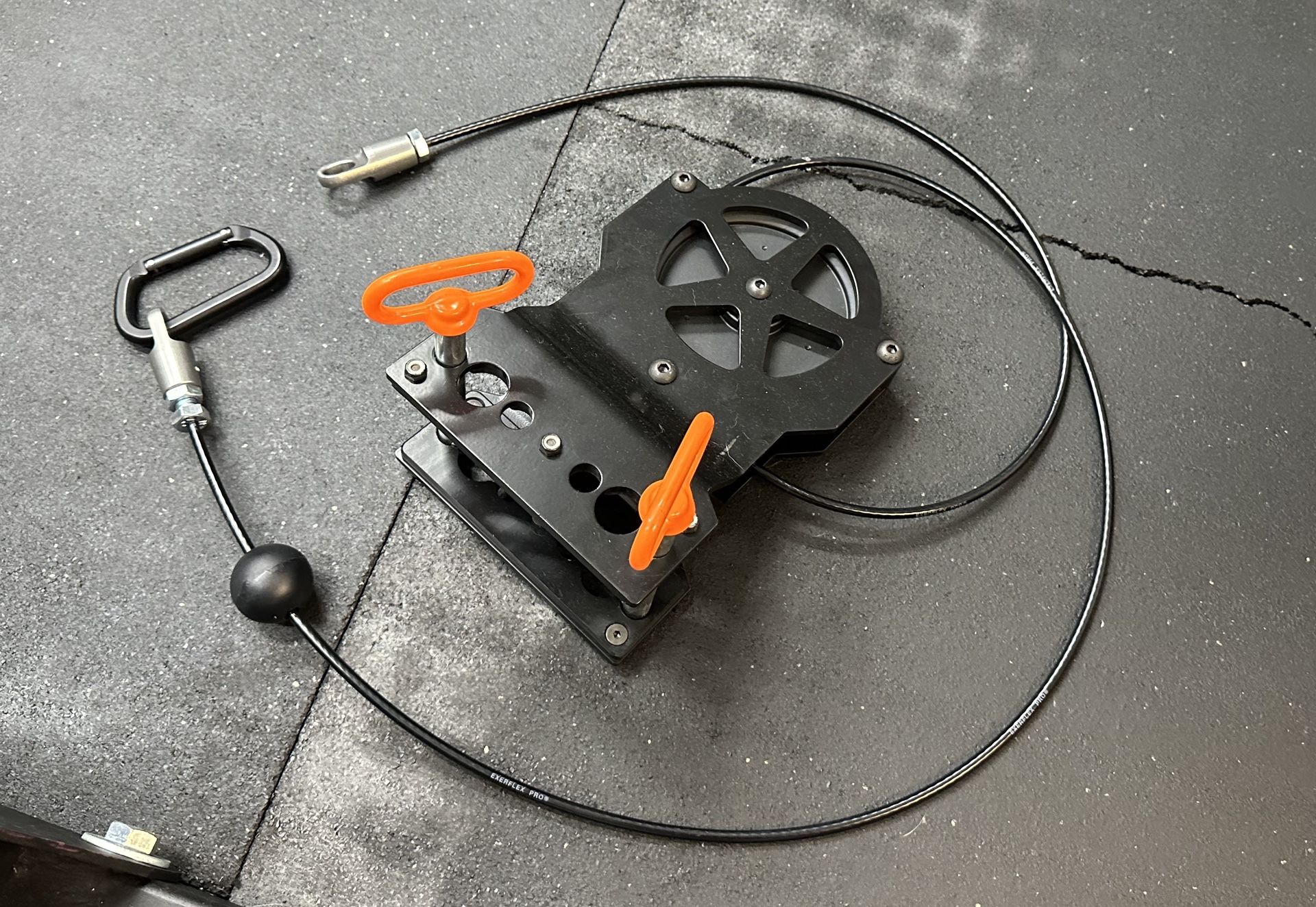 Rogue *Never Used* MONSTER LITE SLINGER SOLO PULLEY ATTACHMENT for Sale in Oceanside, CA OfferUp