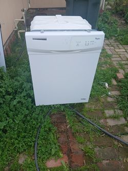 Whirlpool Dishwasher