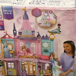 Disney Princess Magic adventures Castle (unopened)