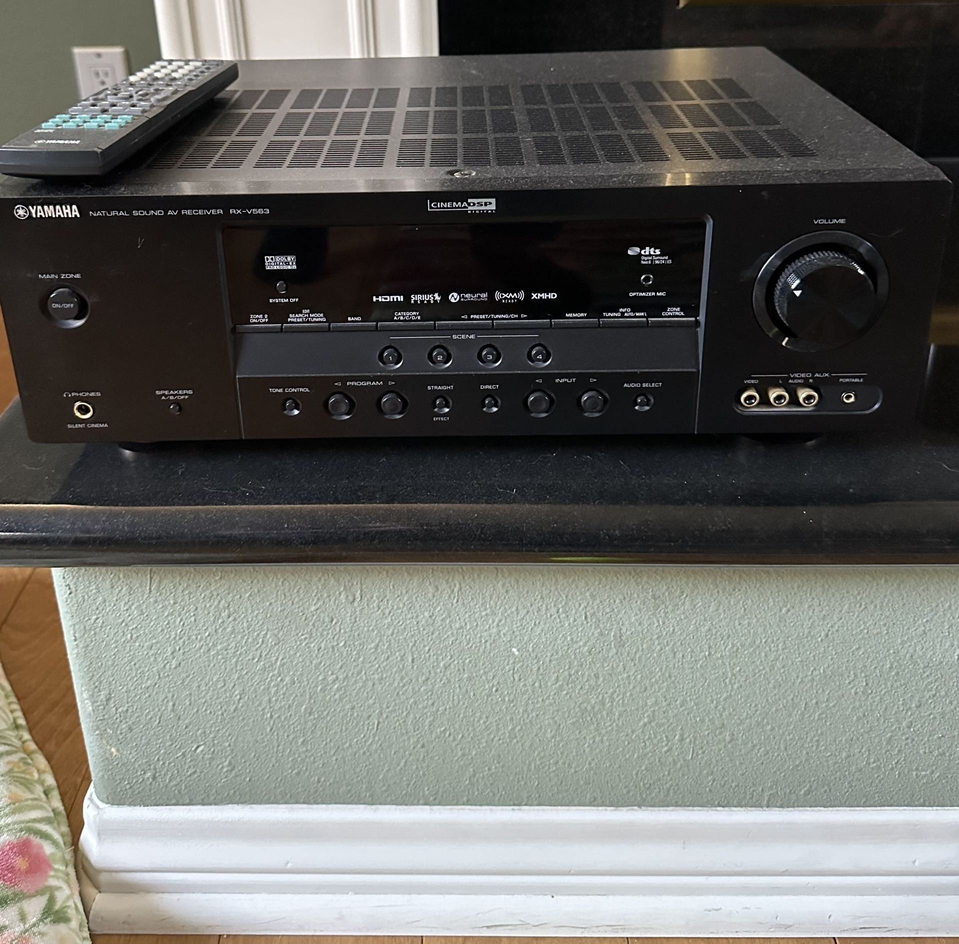 Yamaha  RX-V563 Receiver