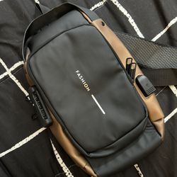 Fashion Line Chest Bag (Travel/iPad/Passport Bag)