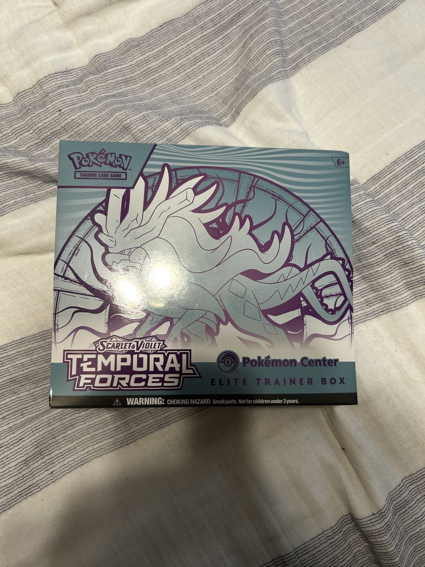 Temporal forces walking wake pokemon center etb sealed